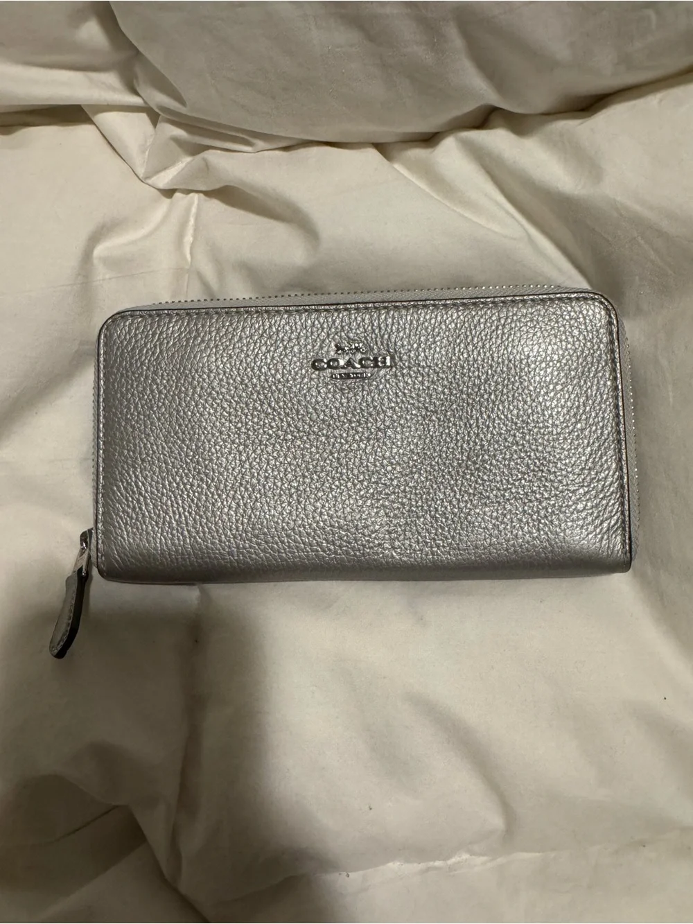 Coach Silver Saffiano Zip Wallet - Picture 1 of 4